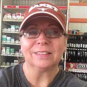 Meet your Posher, Janette